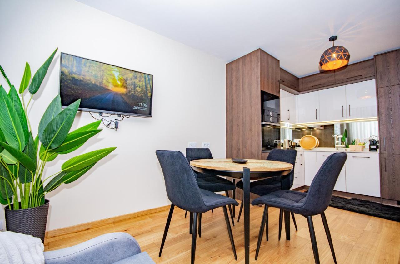 Inpoint Spacious Apartments Near Main Square & Kazimierz District Krakkó Kültér fotó