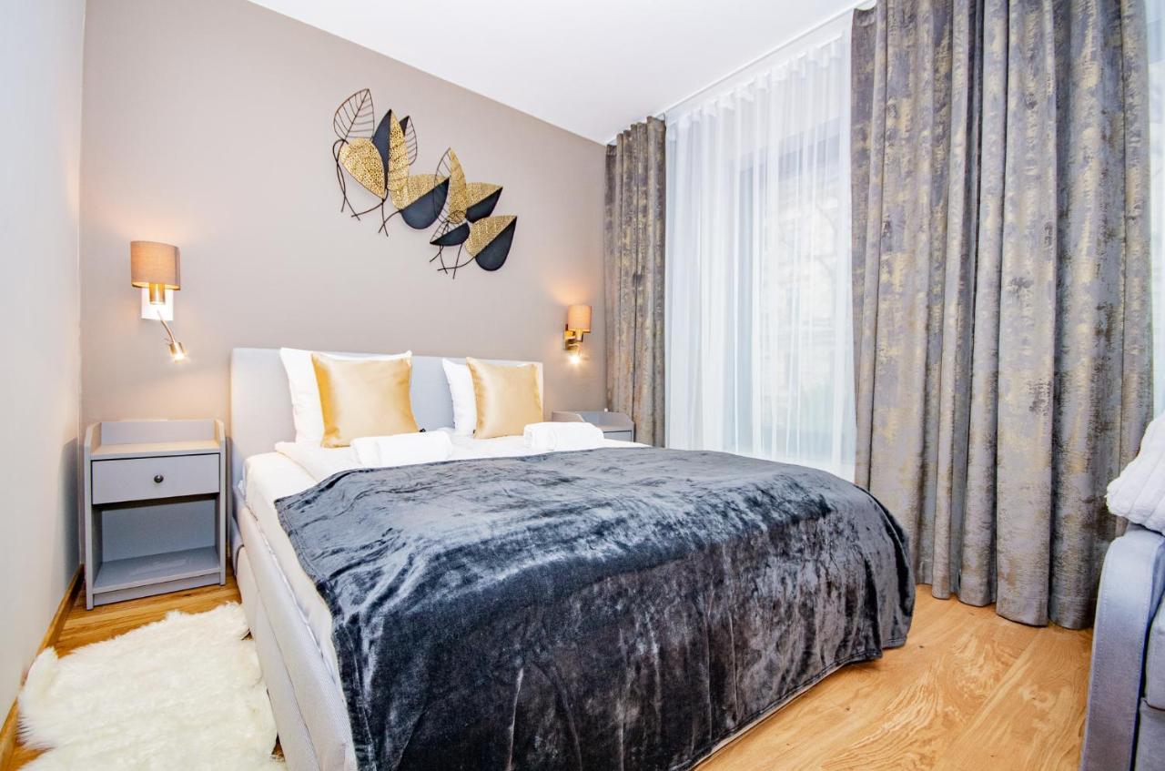 Inpoint Spacious Apartments Near Main Square & Kazimierz District Krakkó Kültér fotó