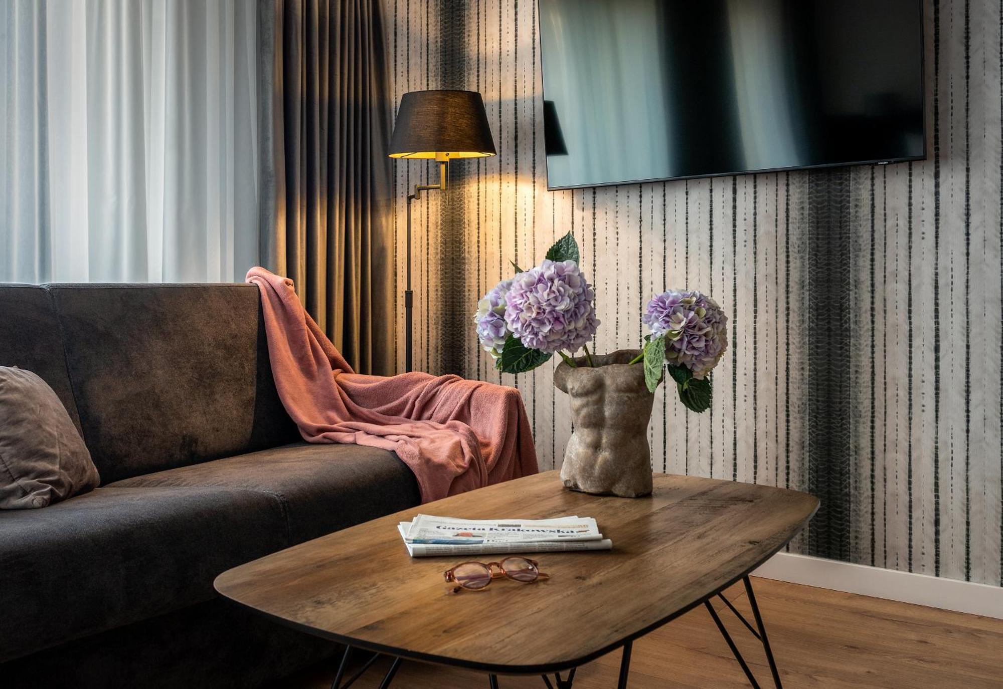 Inpoint Spacious Apartments Near Main Square & Kazimierz District Krakkó Szoba fotó