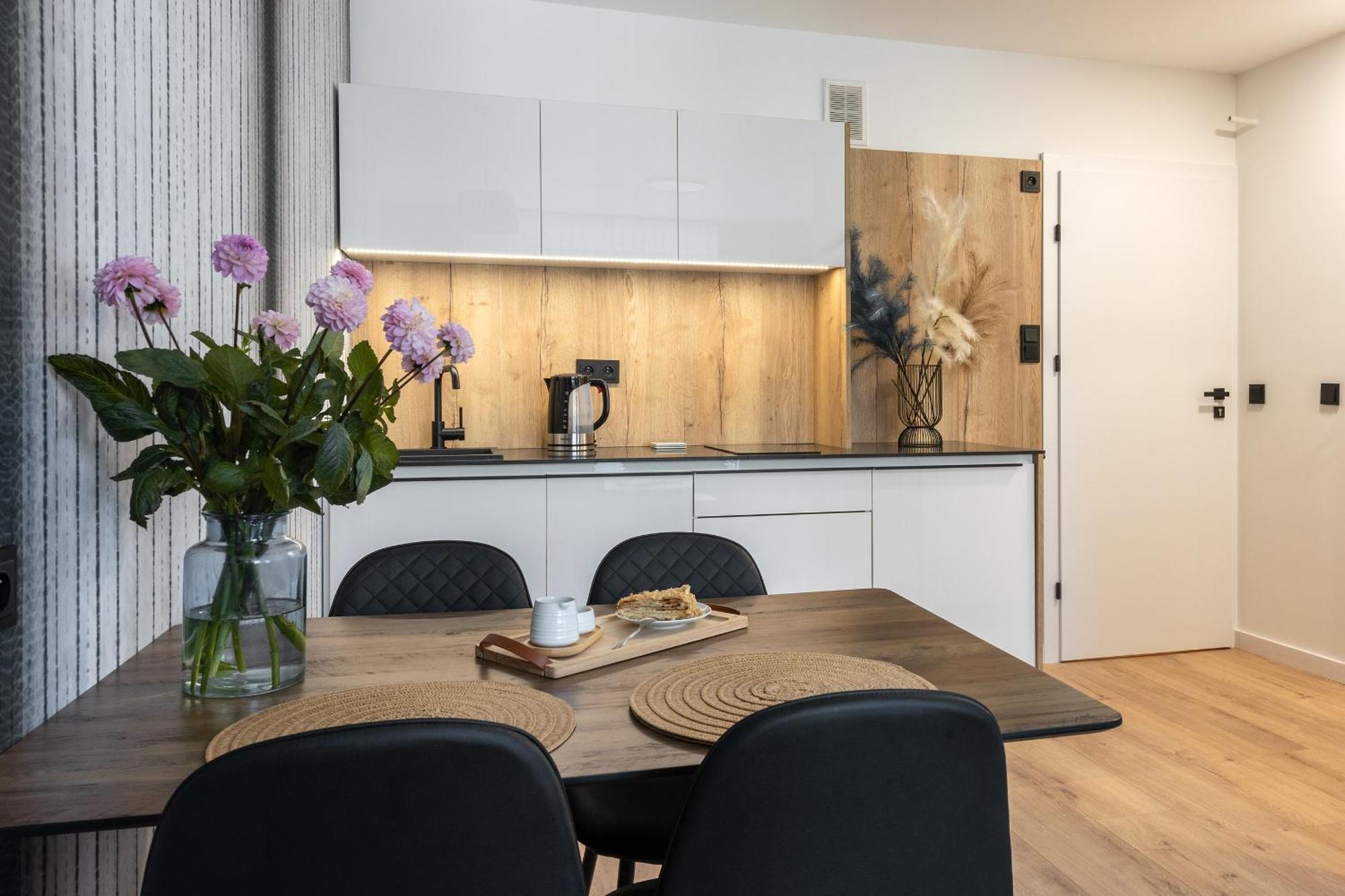Inpoint Spacious Apartments Near Main Square & Kazimierz District Krakkó Szoba fotó