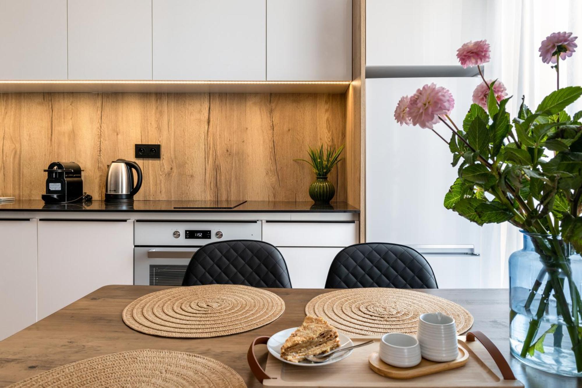 Inpoint Spacious Apartments Near Main Square & Kazimierz District Krakkó Szoba fotó