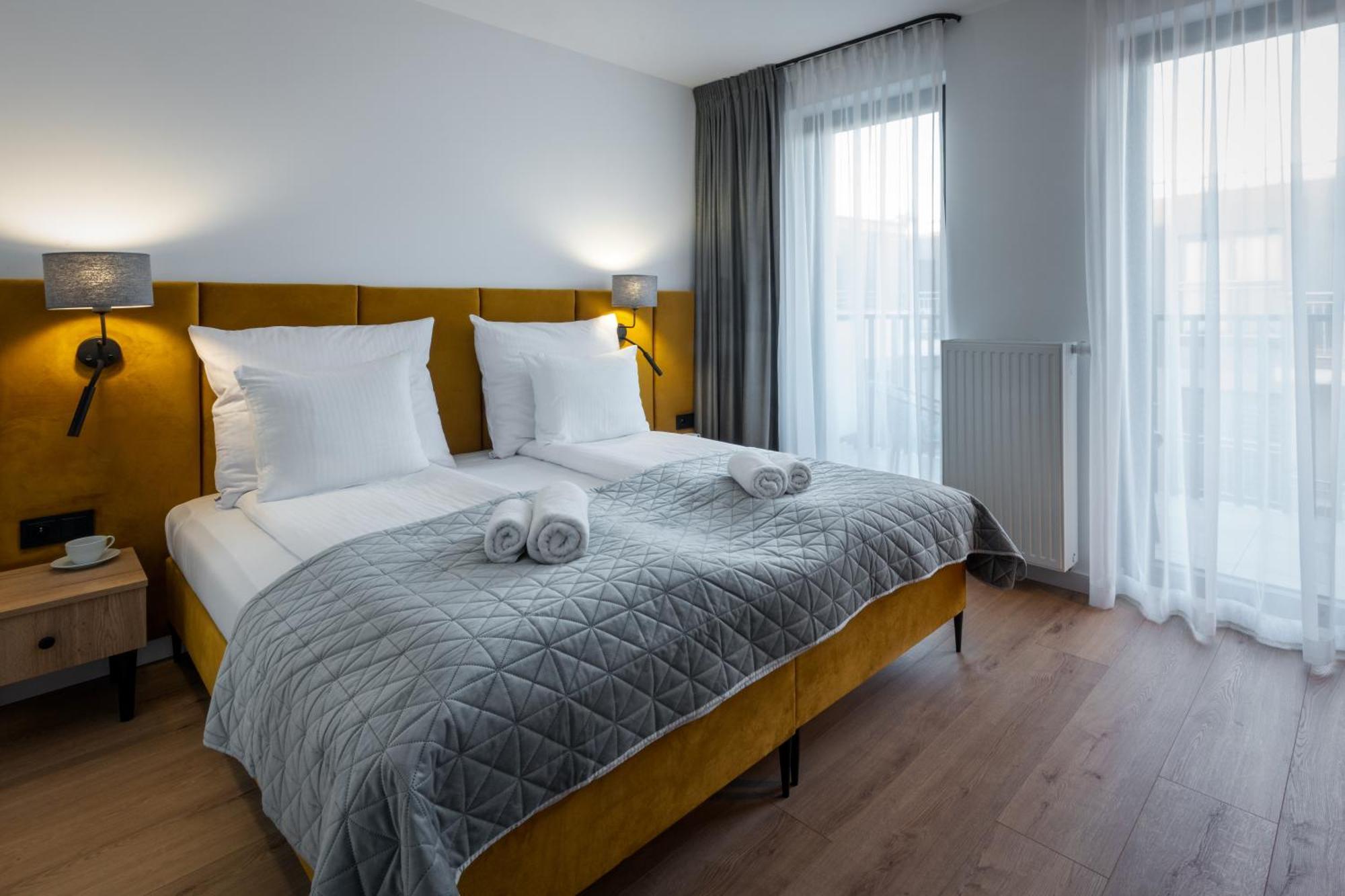 Inpoint Spacious Apartments Near Main Square & Kazimierz District Krakkó Szoba fotó
